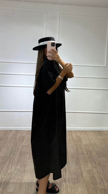שמלה מידי שחורה
