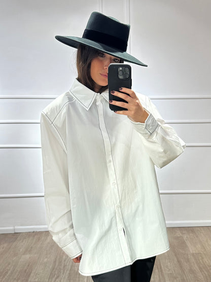 CHEMISE À ÉPAULETTES