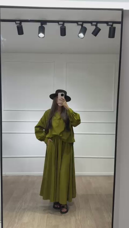 חצאית גומי ירוקה