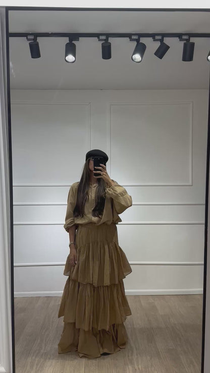 חצאית קומות camel
