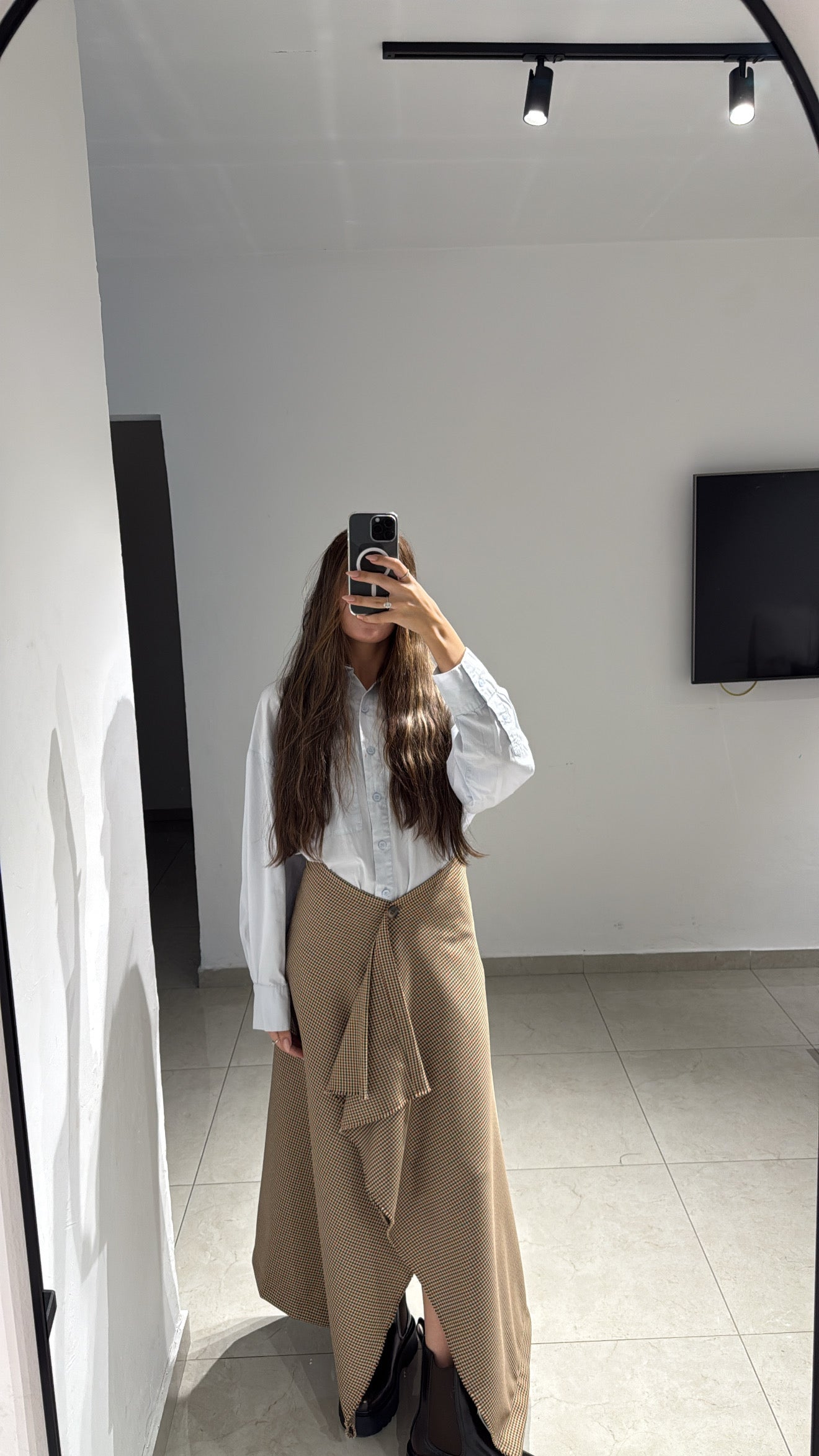 חצאית אי סימטרית פיפיטה