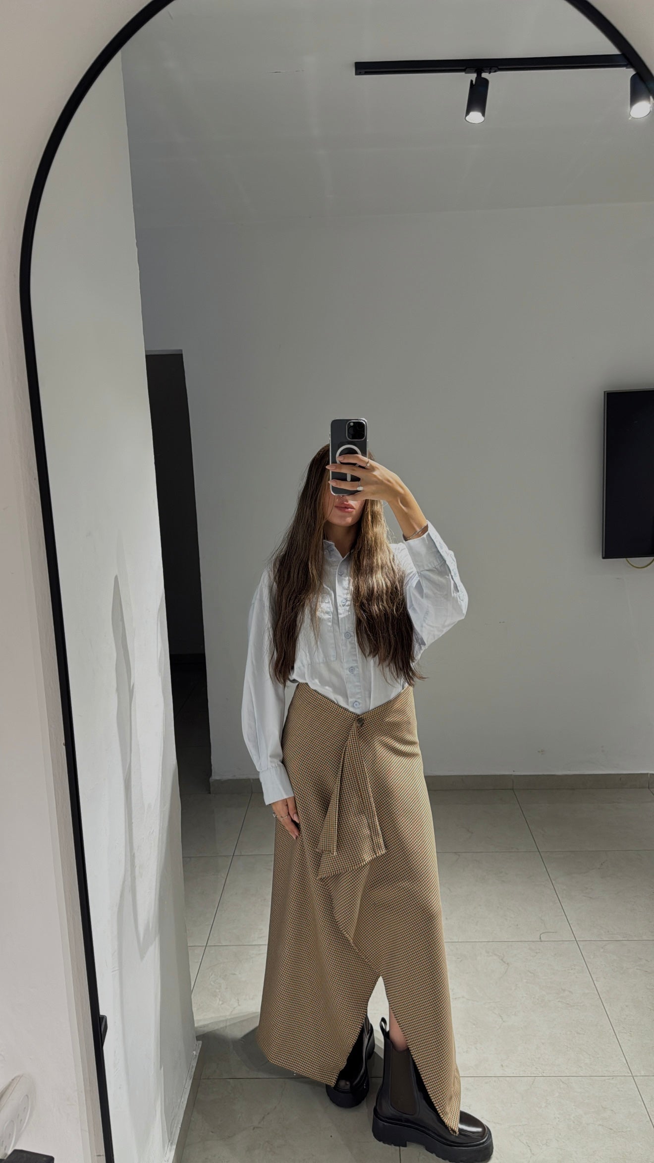 חצאית אי סימטרית פיפיטה