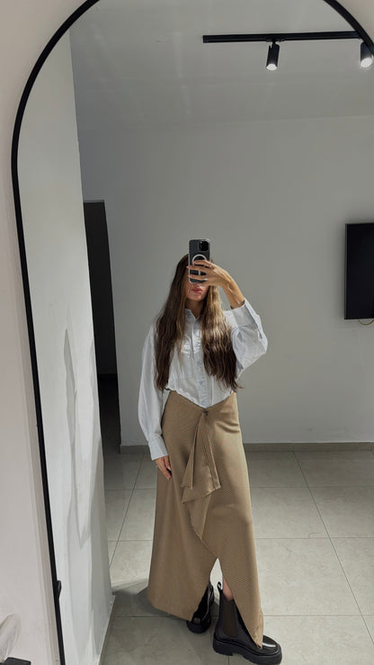 חצאית אי סימטרית פיפיטה