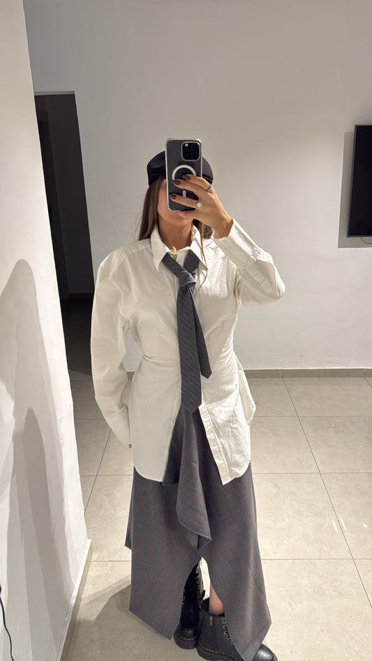 חצאית אי סימטרית משובצת אפורה וורד