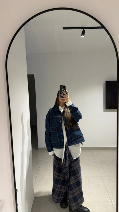 חצאית אי סימטרית משובצת כחולה 100% צמר